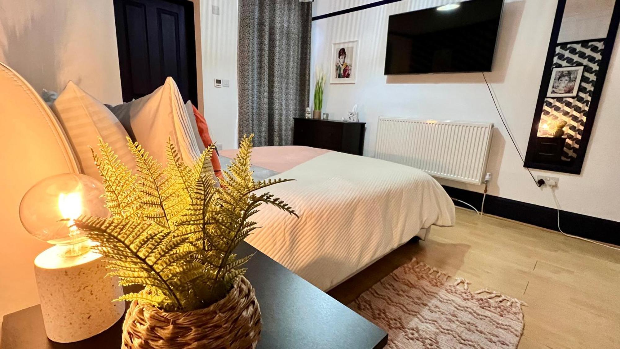 Rest Boutique Golders Green London Kültér fotó